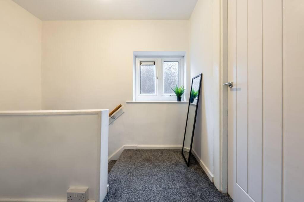 Holiday home Modern 3 Bed *